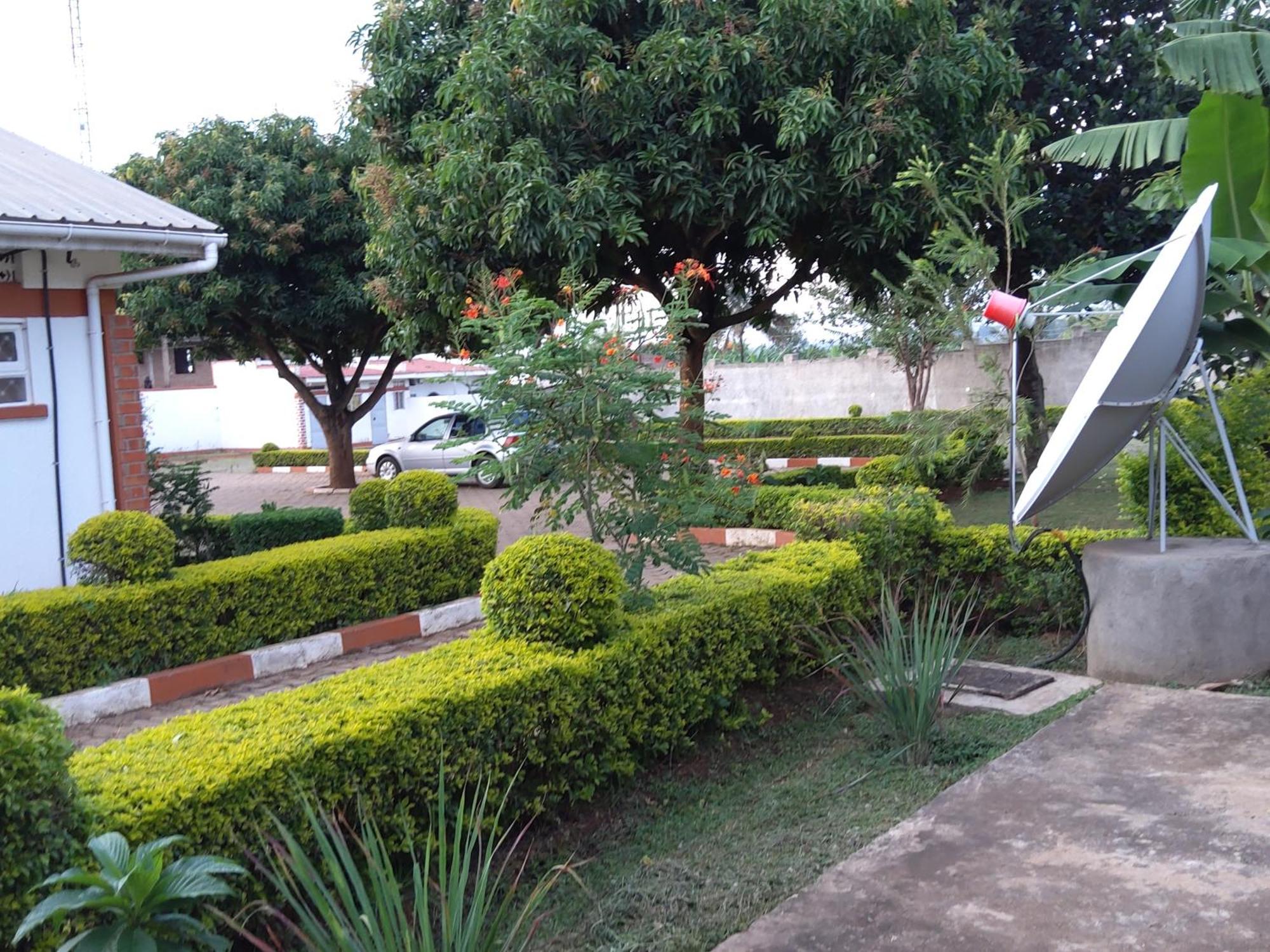 Lucia Villas Mbale Buitenkant foto