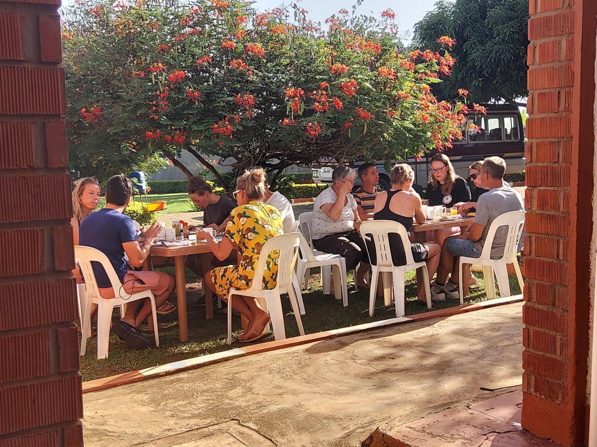 Lucia Villas Mbale Buitenkant foto