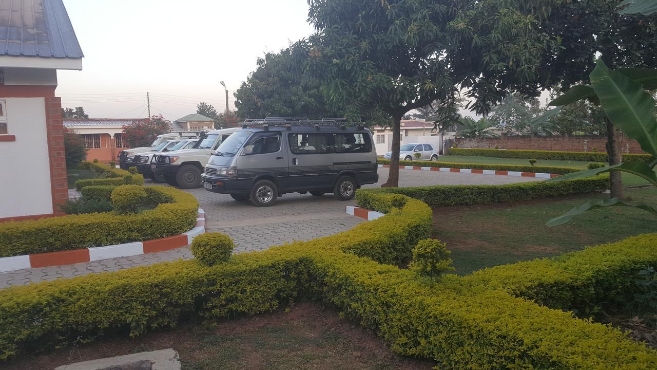 Lucia Villas Mbale Buitenkant foto