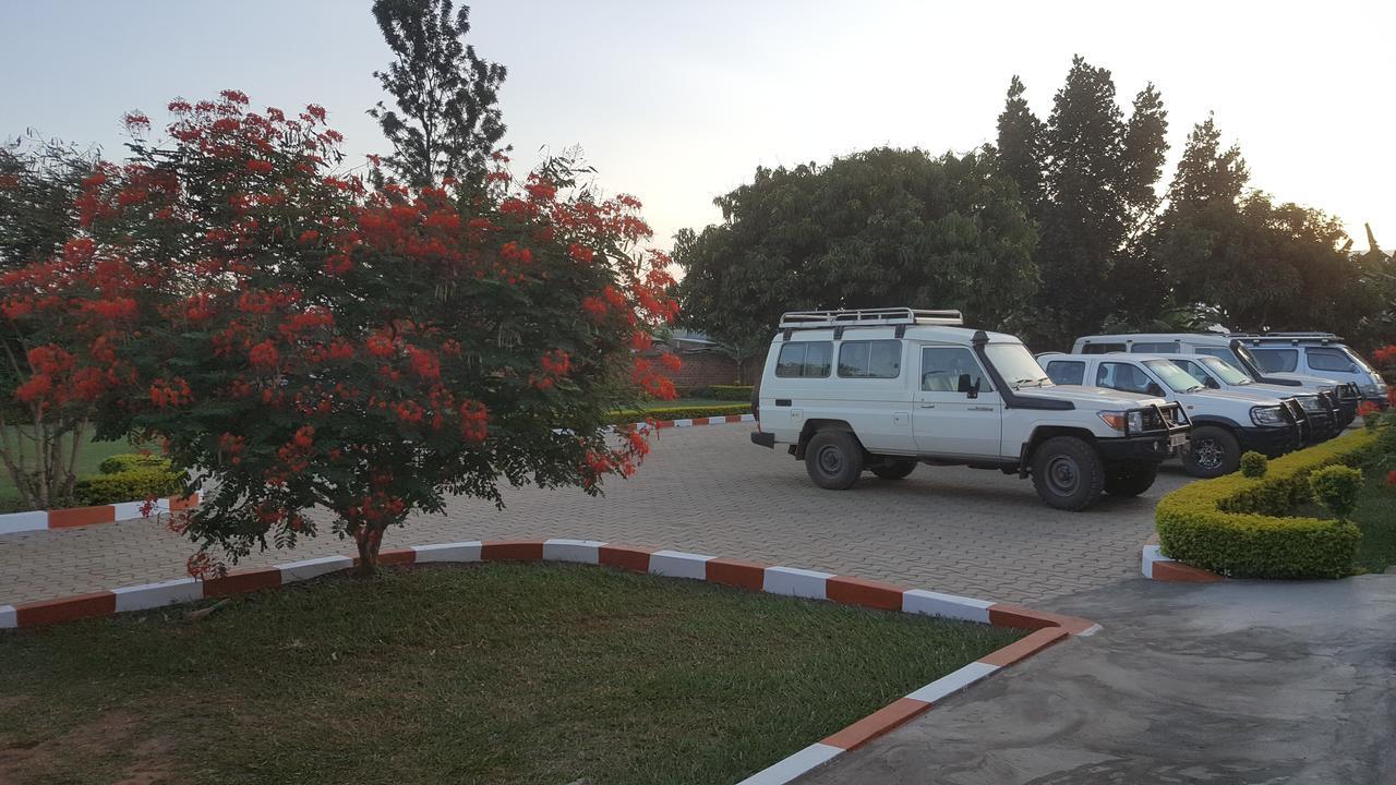 Lucia Villas Mbale Buitenkant foto